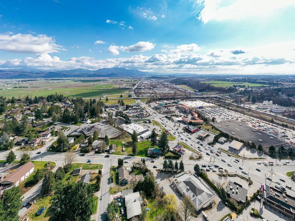 34565 Delair Road Abbotsford-74