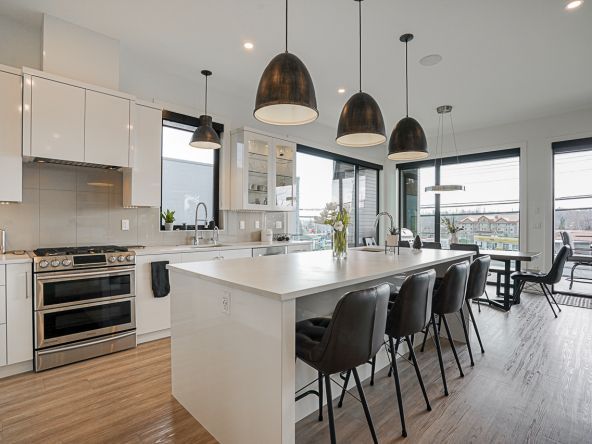 34565 Delair Road Abbotsford-8
