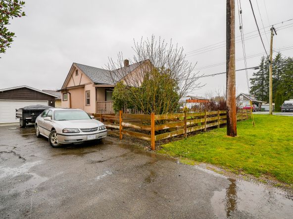 9808 Young Road Chilliwack-38