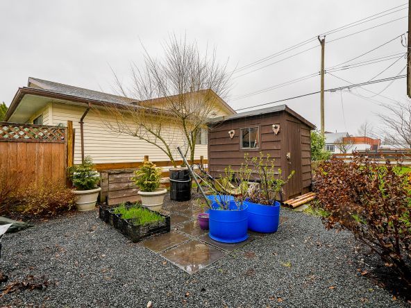 9808 Young Road Chilliwack-35