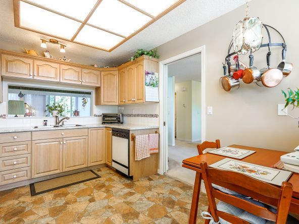 Unit 134 4001 Old Clayburn Road Abbotsford-8