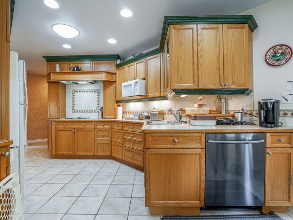 33286 Robertson Avenue Abbotsford-12