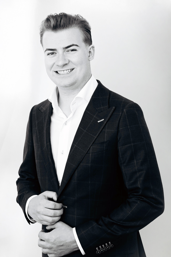 Alex-Froese-web-2026-d